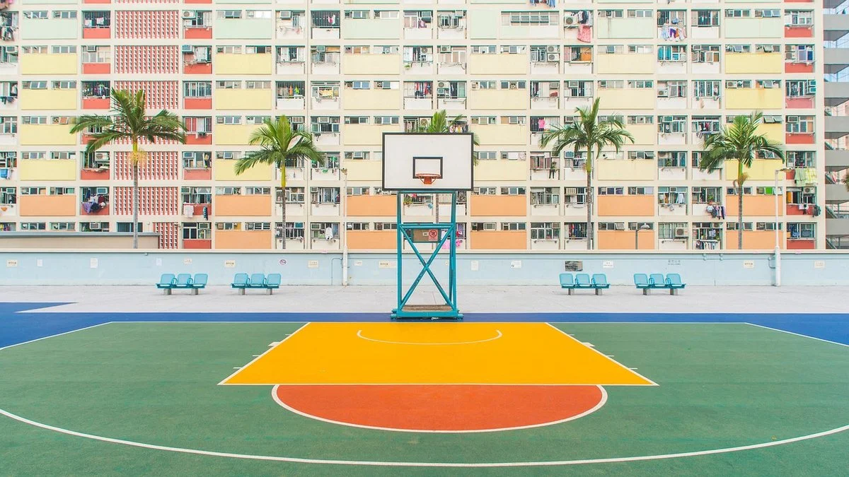 NBA赛季前30预测复盘：主场因素与赛事组织的尼克斯启示
